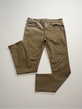American Eagle AE Men’s Slim Straight Flex Pants in Khaki! 34x34